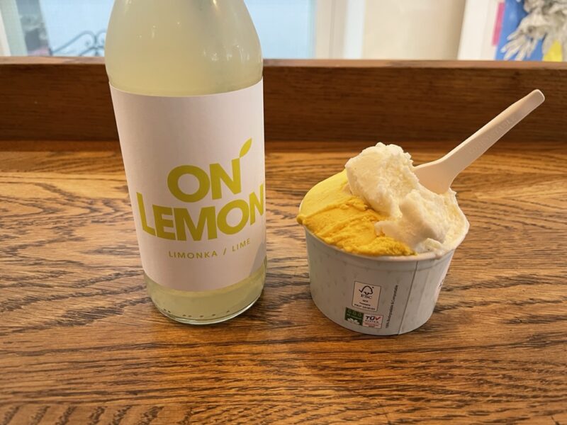 ジェラート屋さん「gelato ladies」で注文したアイスと飲み物