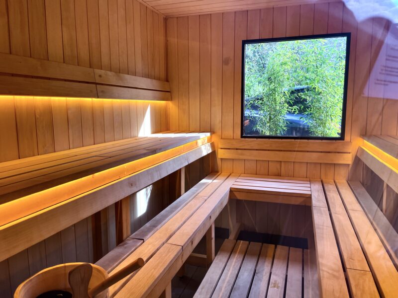 Finnish Sauna at Mile End Climbing Wallのサウナ内観